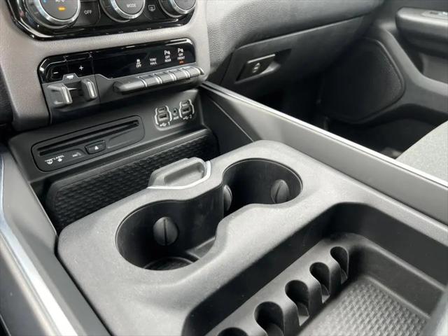 2019 Ram 1500 Big Horn/Lone Star Crew Cab 4x4 5'7" Box