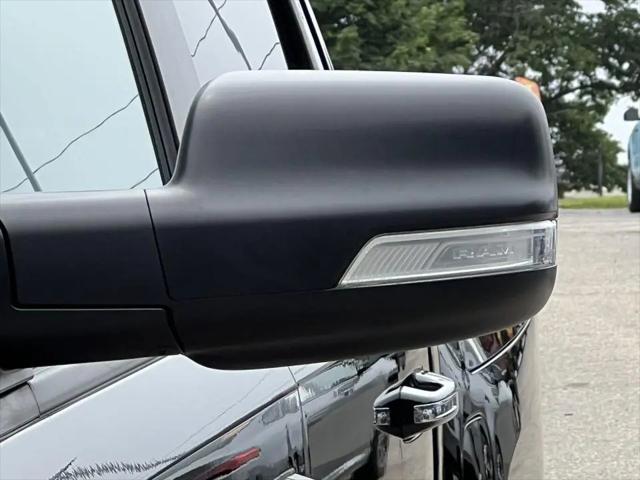 2019 Ram 1500 Big Horn/Lone Star Crew Cab 4x4 5'7" Box