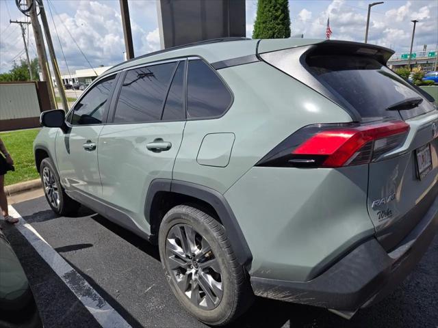 2022 Toyota RAV4 XLE Premium