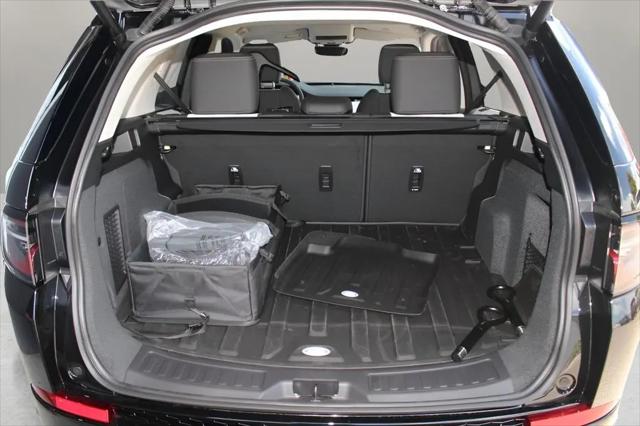 2025 Land Rover Discovery Sport S