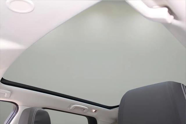2025 Land Rover Discovery Sport S