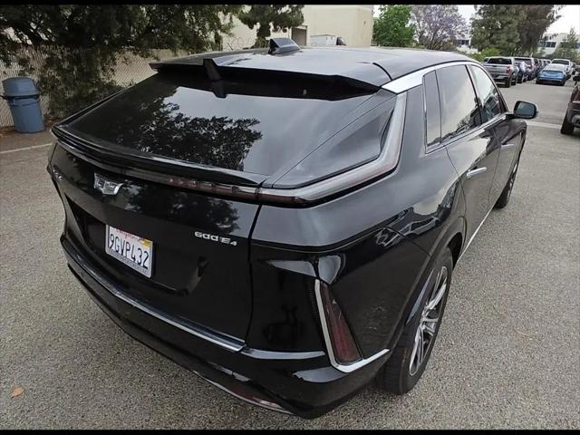 2024 Cadillac iQ Luxury w/1SC
