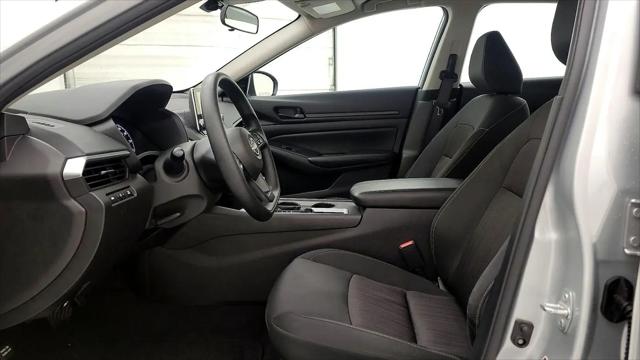 2025 Nissan Altima S FWD