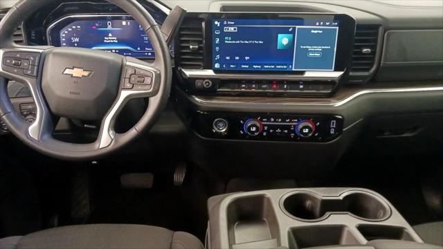2023 Chevrolet Silverado 1500 2WD Crew Cab Standard Bed LT