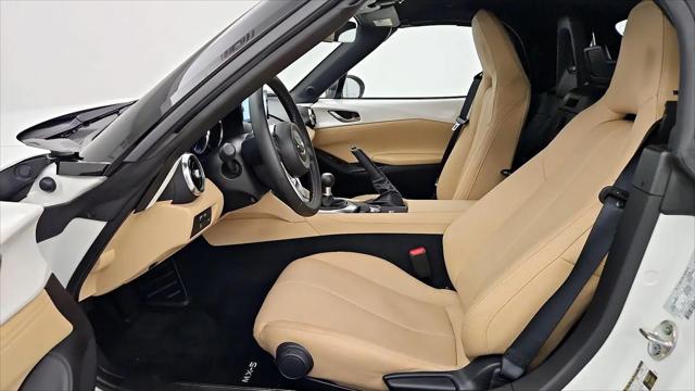 2025 Mazda MX-5 Grand Touring