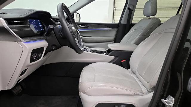 2022 Jeep Grand Cherokee L Overland 4x4