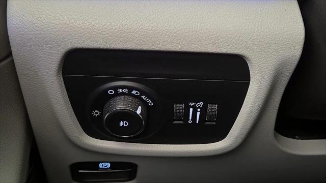 2022 Jeep Grand Cherokee L Overland 4x4
