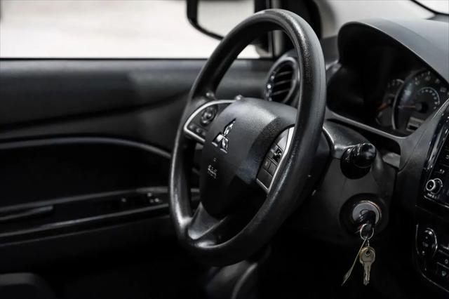 2024 Mitsubishi Mirage ES