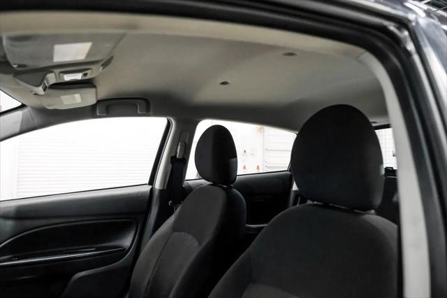 2024 Mitsubishi Mirage ES