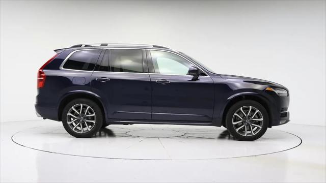 2019 Volvo XC90 T6 Momentum