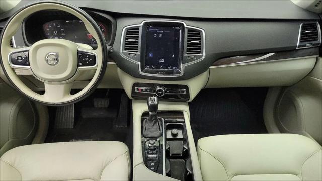 2019 Volvo XC90 T6 Momentum