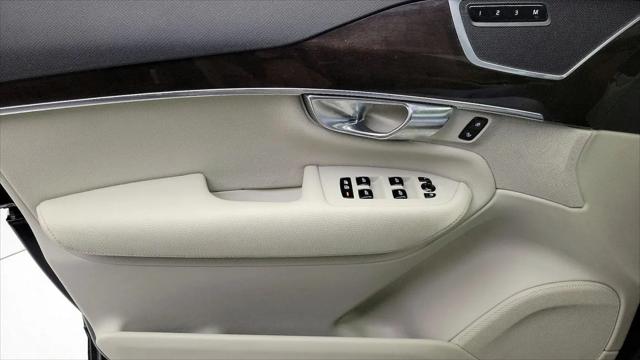 2019 Volvo XC90 T6 Momentum