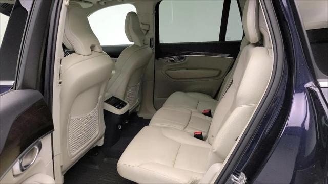 2019 Volvo XC90 T6 Momentum