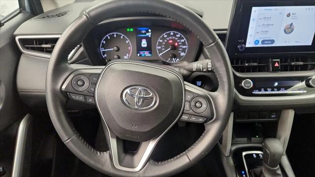 2024 Toyota Corolla Cross LE