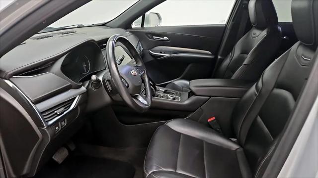 2020 Cadillac XT4 AWD Premium Luxury