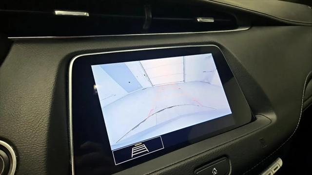 2020 Cadillac XT4 AWD Premium Luxury