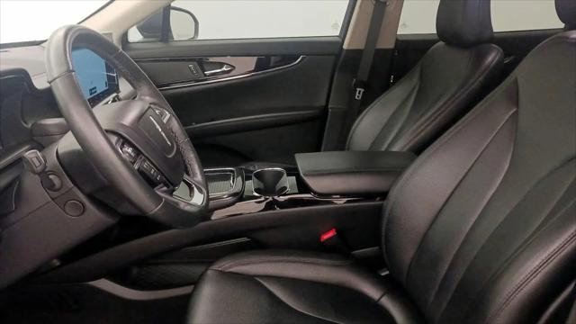 2022 Lincoln Nautilus Standard
