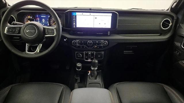 2024 Jeep Wrangler 4-Door Sahara 4x4