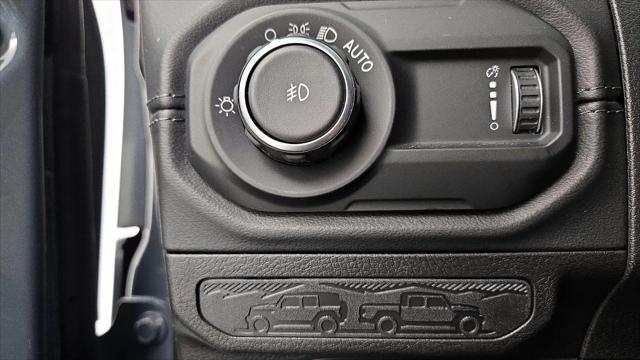 2024 Jeep Wrangler 4-Door Sahara 4x4