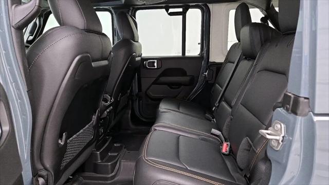 2024 Jeep Wrangler 4-Door Sahara 4x4