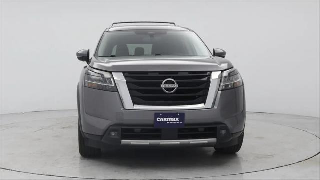 2022 Nissan Pathfinder SL 4WD