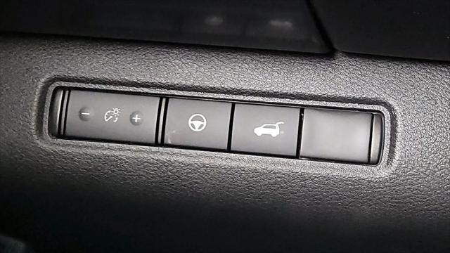 2022 Nissan Pathfinder SL 4WD