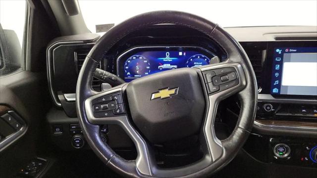 2023 Chevrolet Silverado 1500 4WD Crew Cab Standard Bed LT