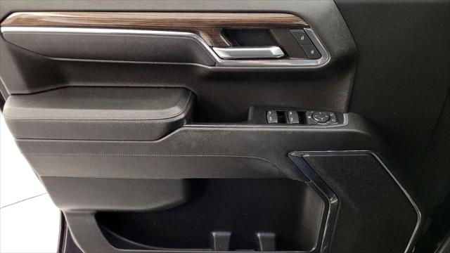 2023 Chevrolet Silverado 1500 4WD Crew Cab Standard Bed LT