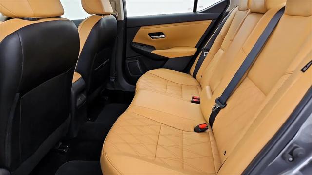 2022 Nissan Sentra SV Xtronic CVT