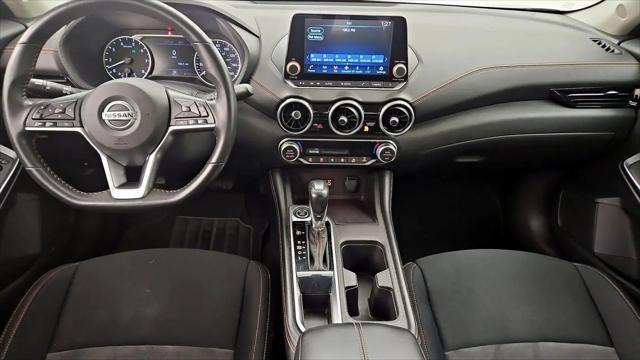 2022 Nissan Sentra SR Xtronic CVT