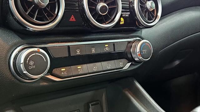2024 Nissan Sentra SV Xtronic CVT