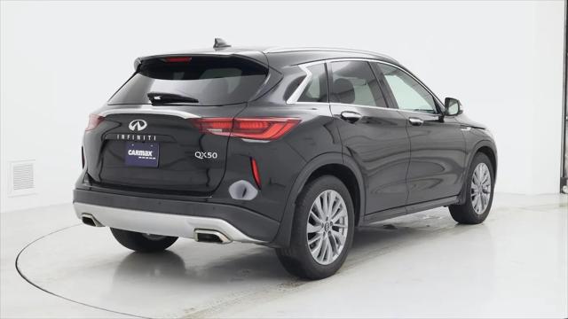 2023 INFINITI QX50 LUXE