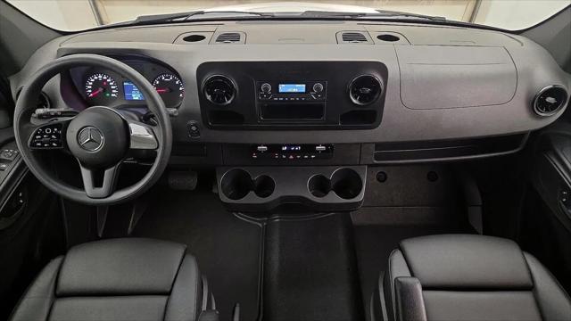 2023 Mercedes-Benz Sprinter 2500 Standard Roof 4-Cyl Gas