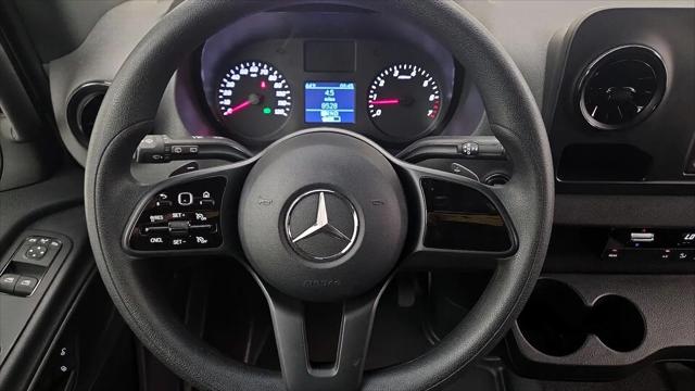 2023 Mercedes-Benz Sprinter 2500 Standard Roof 4-Cyl Gas
