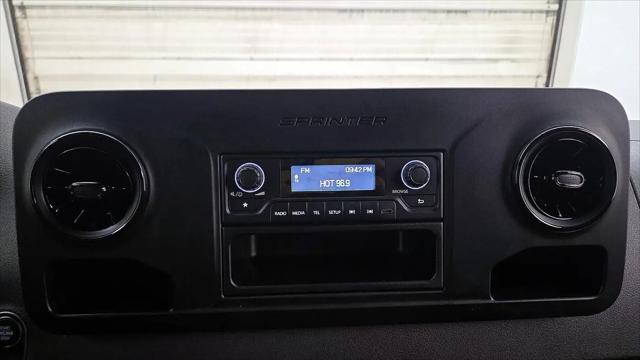 2023 Mercedes-Benz Sprinter 2500 Standard Roof 4-Cyl Gas