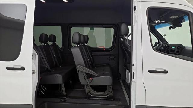 2023 Mercedes-Benz Sprinter 2500 Standard Roof 4-Cyl Gas