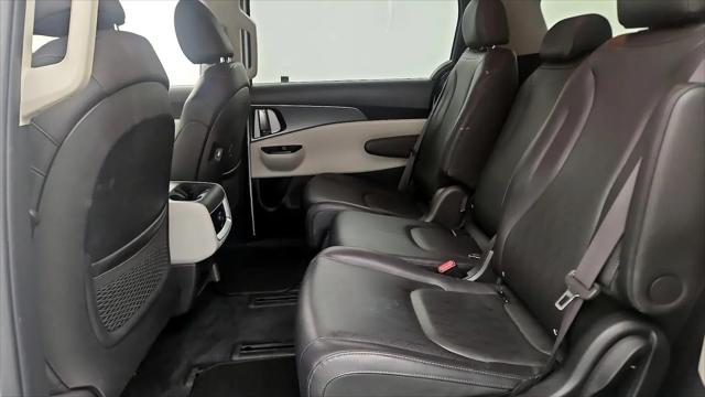 2024 Kia Carnival MPV LX Seat Package