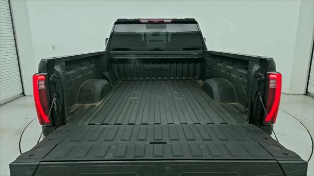 2026 GMC Sierra 2500HD Crew Cab, Standard Bed, Denali Ultimate, 4WD