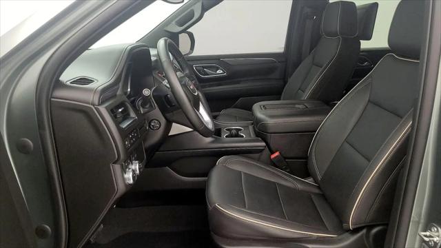 2023 GMC Yukon XL 4WD SLT