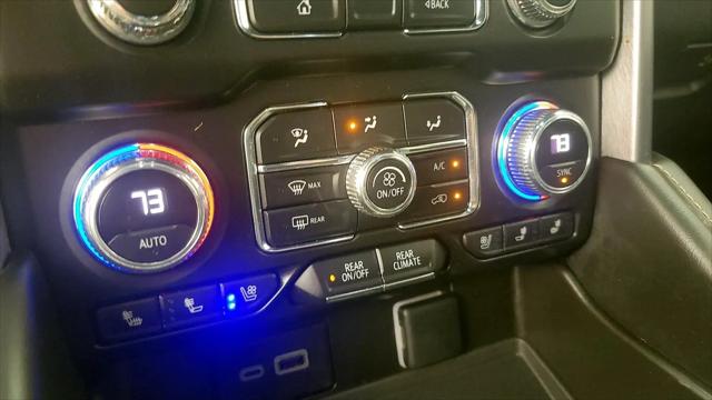 2023 GMC Yukon XL 4WD SLT
