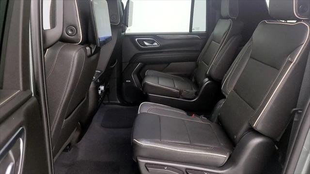 2023 GMC Yukon XL 4WD SLT