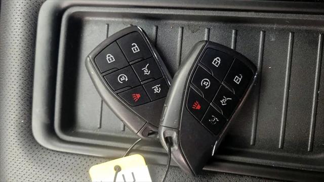 2023 GMC Yukon XL 4WD SLT