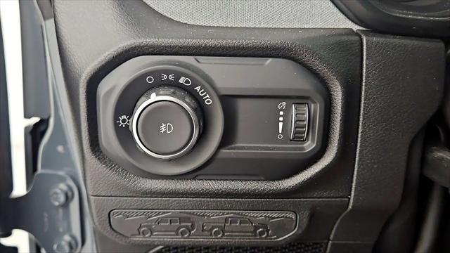 2024 Jeep Wrangler 4-Door Willys 4x4