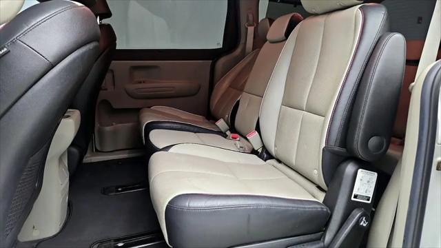 2021 Kia Sedona EX