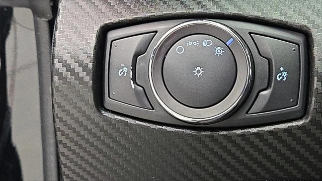 2017 Ford Mustang V6