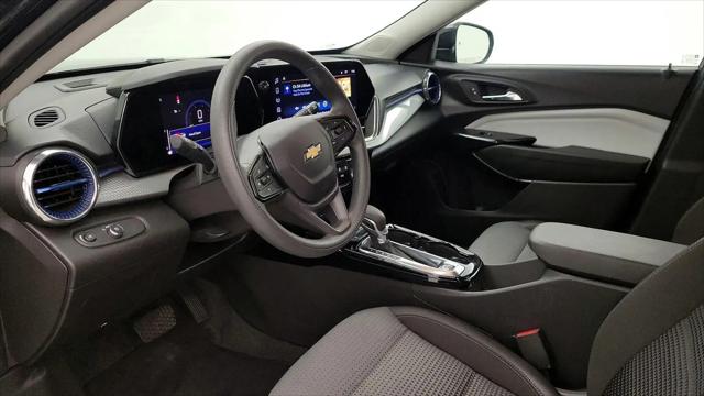 2025 Chevrolet Trax FWD LT