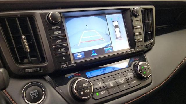 2018 Toyota RAV4 SE