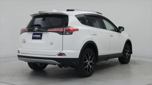 2018 Toyota RAV4 SE