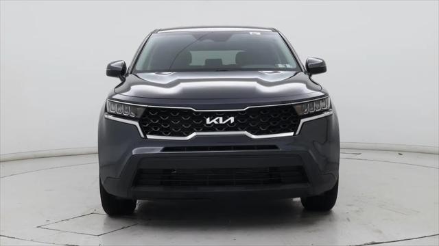2022 Kia Sorento LX