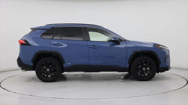2025 Toyota RAV4 Hybrid SE